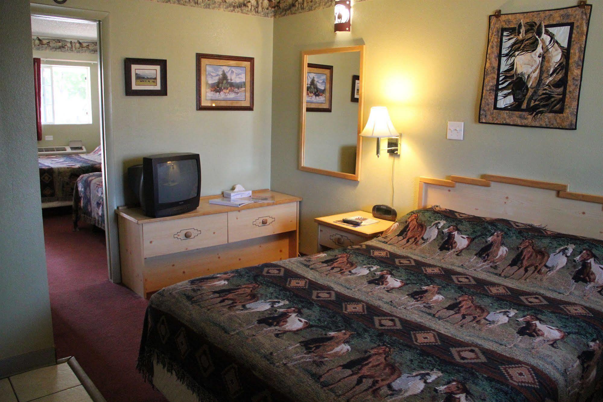 Elk Run Inn Крейг Екстер'єр фото